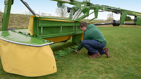 Changement rapide des couteaux KRONE